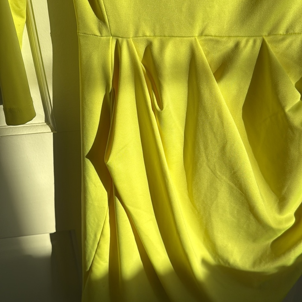 Black Halo Moss Neon Yellow Mini Dress - Picture 5 of 7